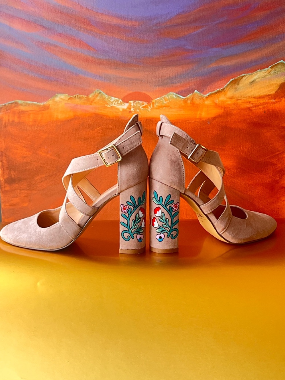 Embroidered Block Heel Suede Mary Jane Pumps - Blush